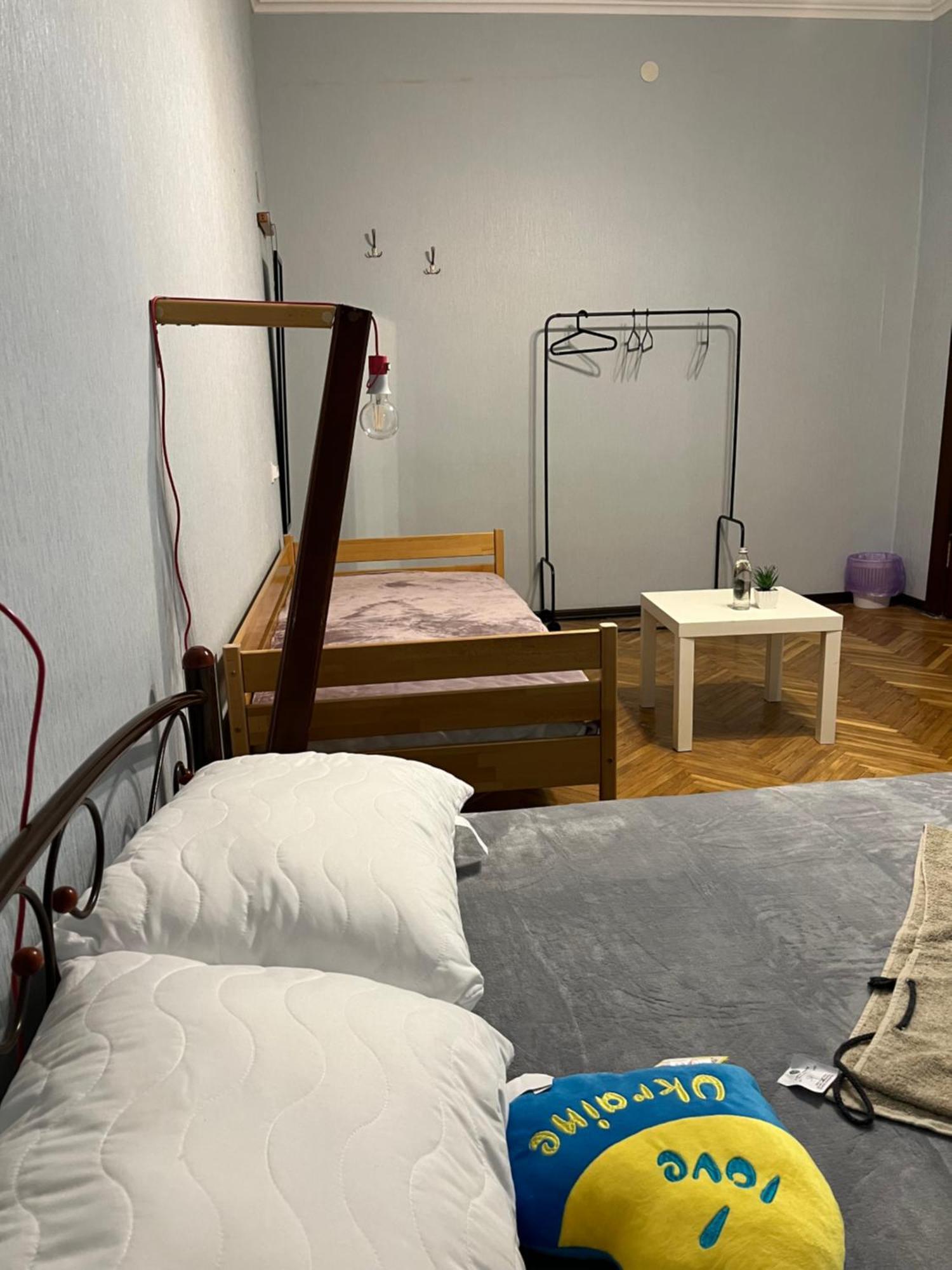 Ararat-Klovskaya Hostel-Apartments Kiev Buitenkant foto
