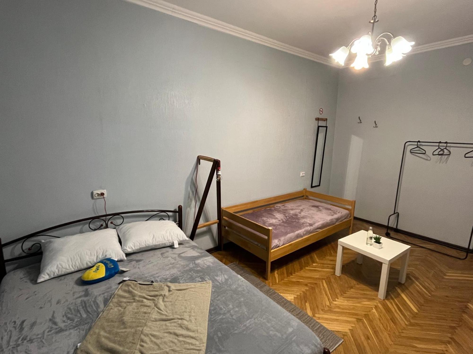 Ararat-Klovskaya Hostel-Apartments Kiev Buitenkant foto