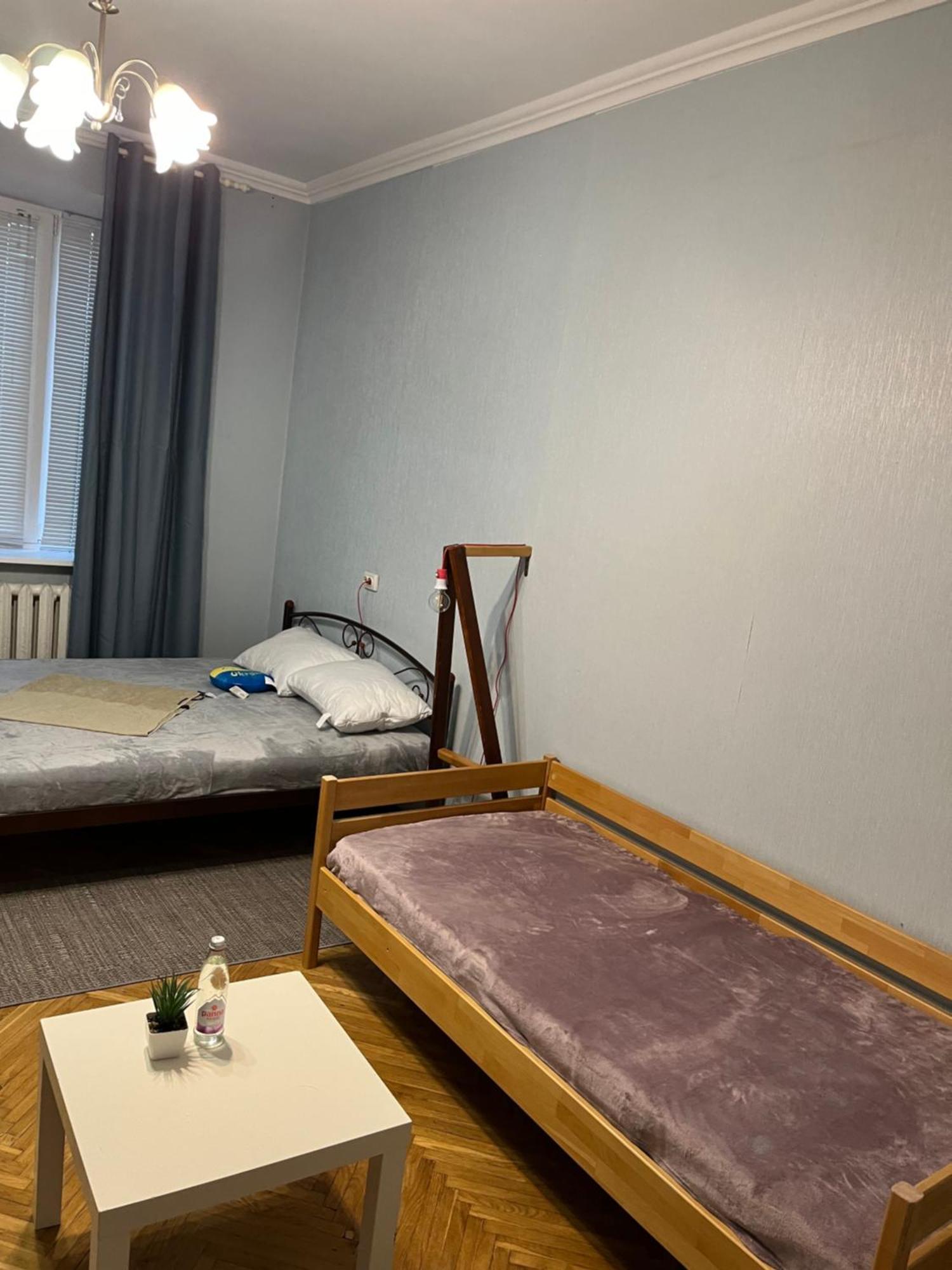 Ararat-Klovskaya Hostel-Apartments Kiev Buitenkant foto