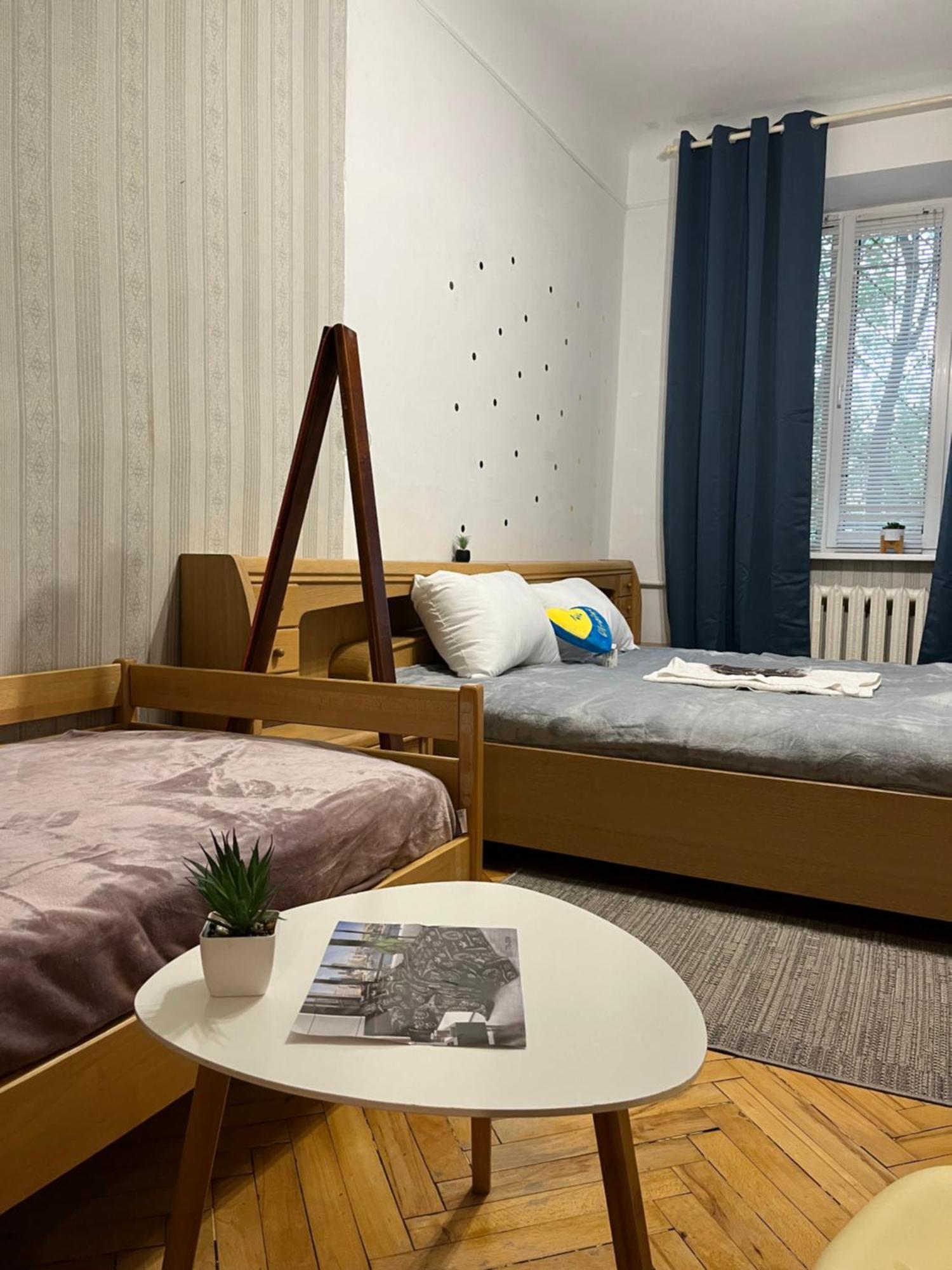 Ararat-Klovskaya Hostel-Apartments Kiev Buitenkant foto